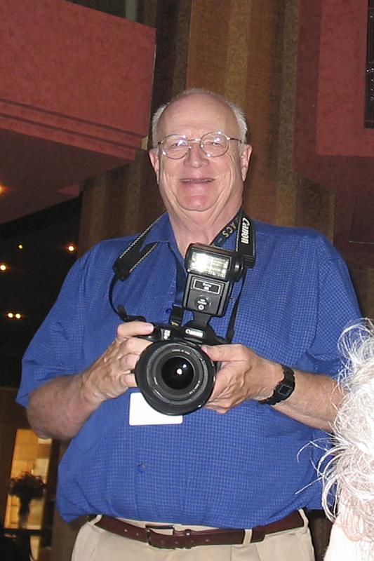 Beirut.NYC.Bos05 062 Big Bill with his big camera.